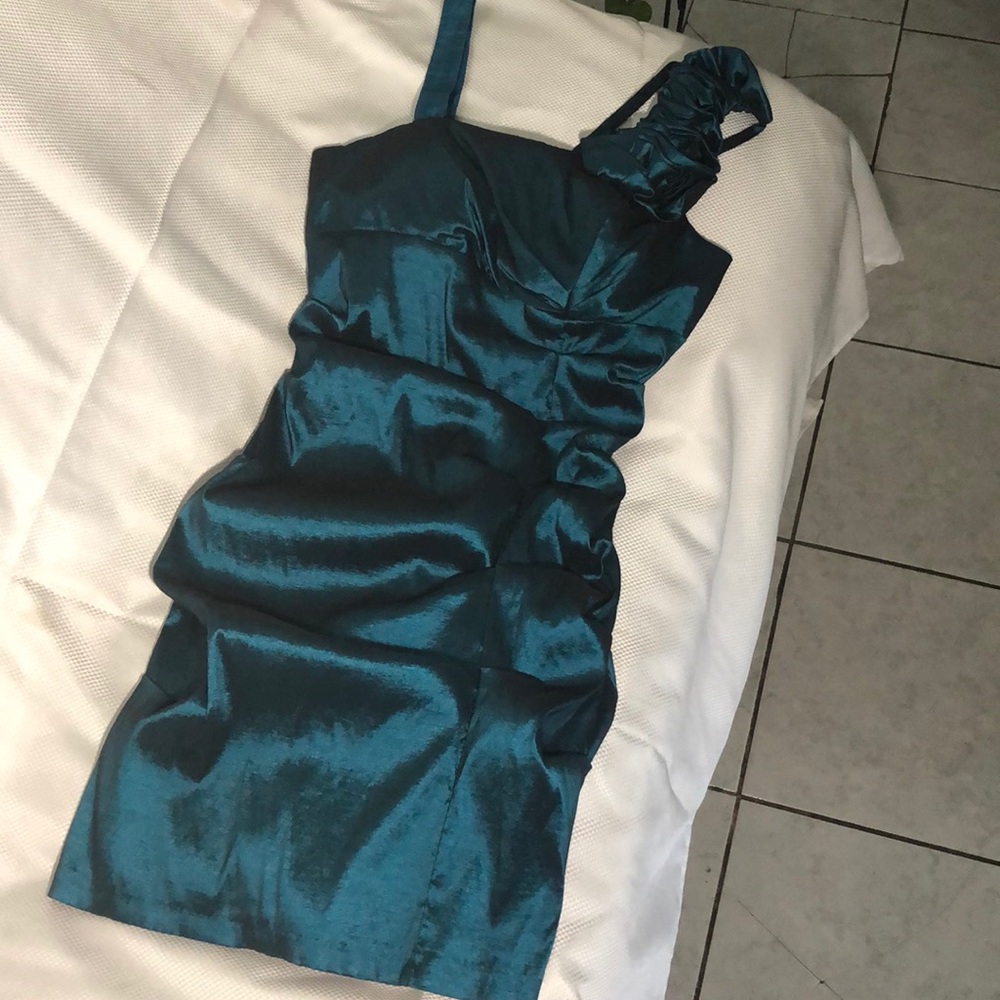 Vestido verde botella